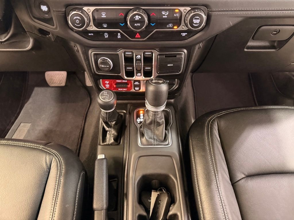 Used 2025 41 Jeep Rubicon image 23