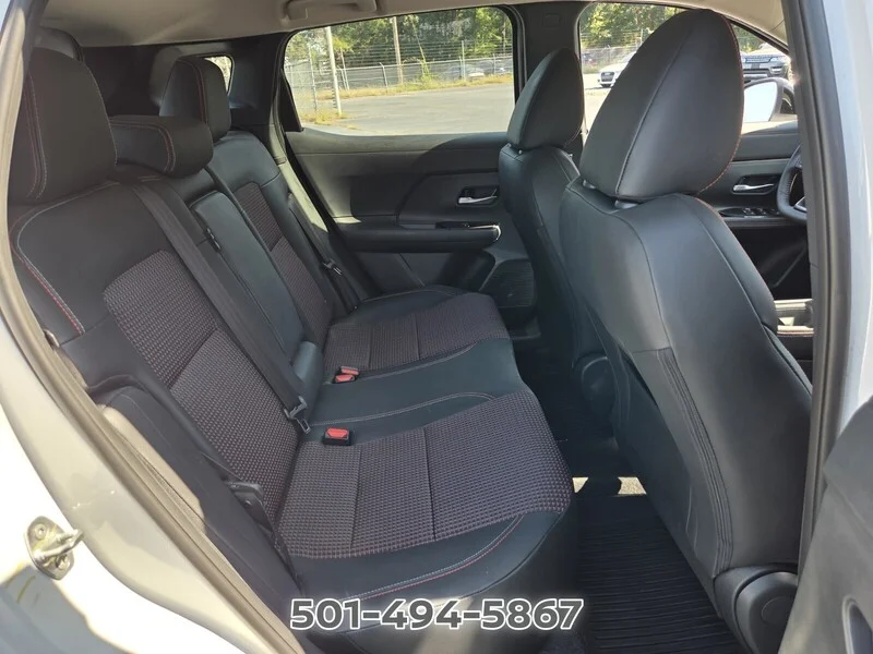 Used 2026 Aspen White NISSAN SR image 14