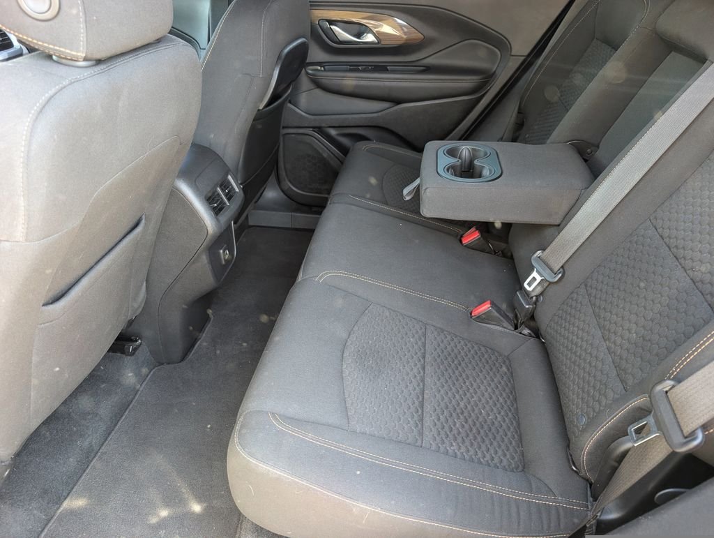 Used 2019 Black GMC SLE image 17