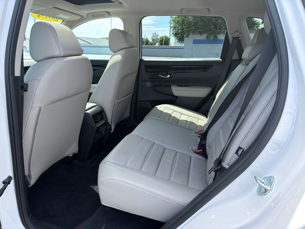 Certified Used 2024 Platinum White Pearl Honda EX-L image 19