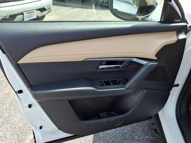 New 2026 WHITE Mazda 2.5 S Premium Plus image 17