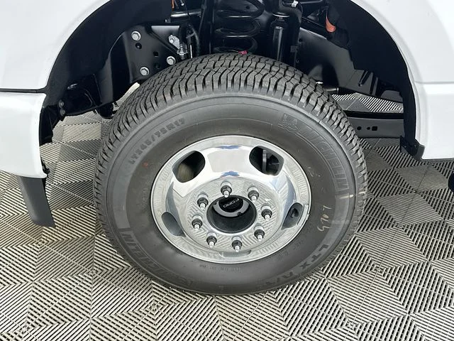 New 2026 White Ford XL image 22