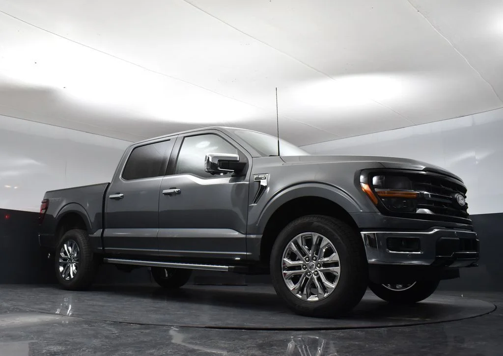 New 2026 Gray Ford XLT image 30