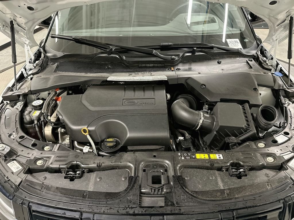 Certified Used 2025 White Land Rover S image 31