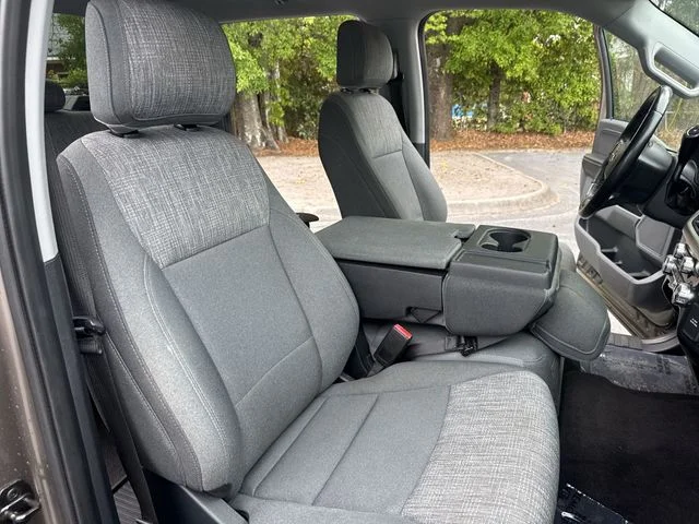 Used 2021 Gray Ford XLT image 10
