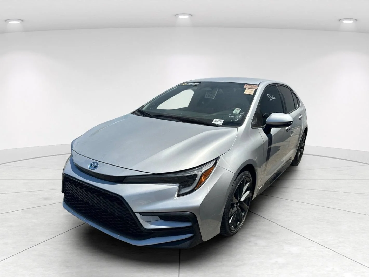Used 2023 Silver Toyota Hybrid LE image 2