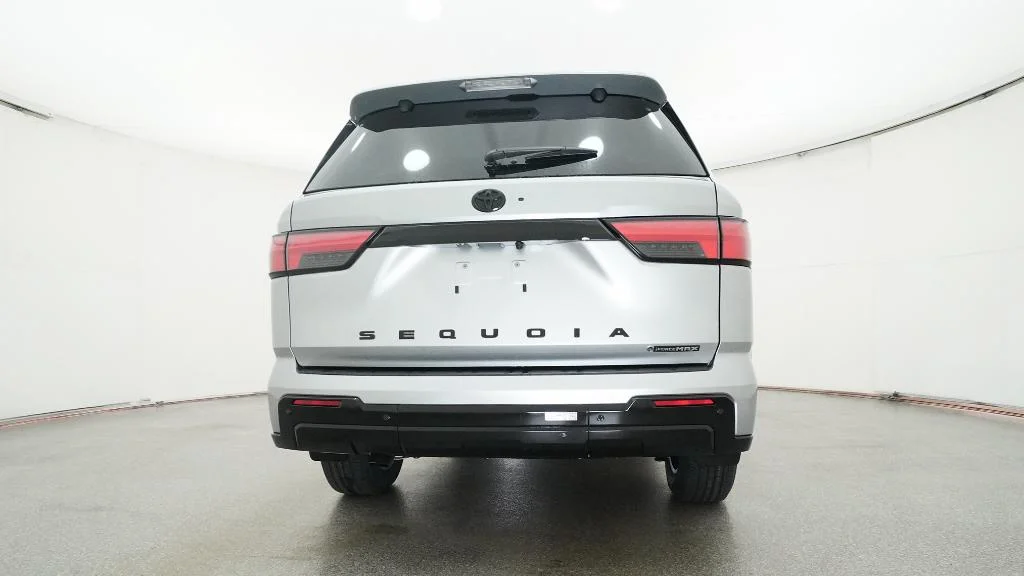 2026 Toyota Sequoia Platinum - Photo 40