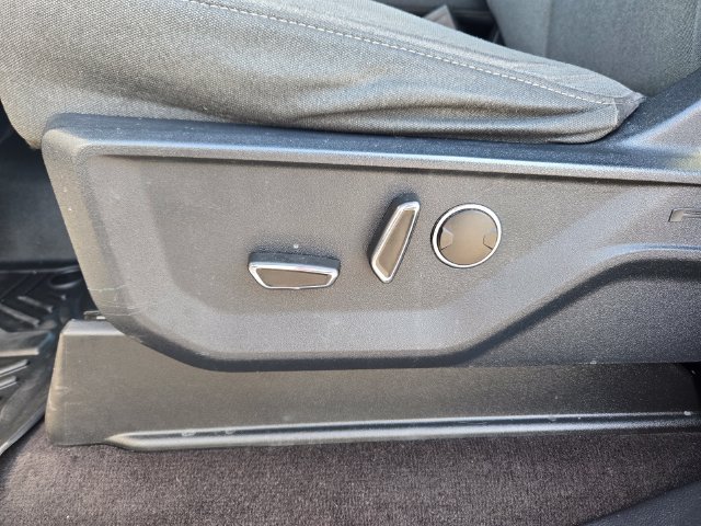 Used 2021 Gray Ford XLT image 12