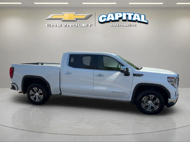 Used 2025 White GMC SLT image 6