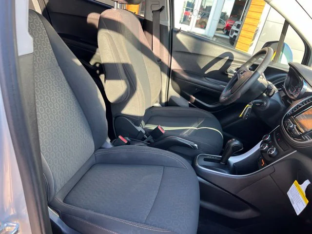 Used 2020 Silver Chevrolet LS image 23