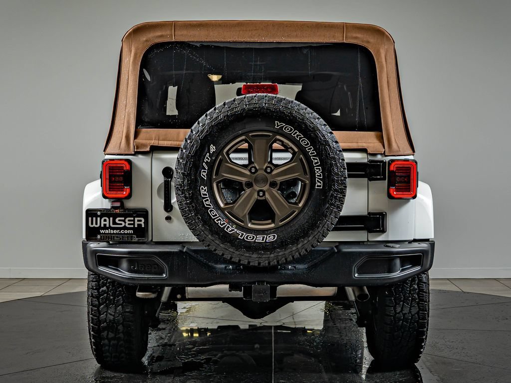 Used 2018 Bright White Clearcoat Jeep Unlimited Sport image 6