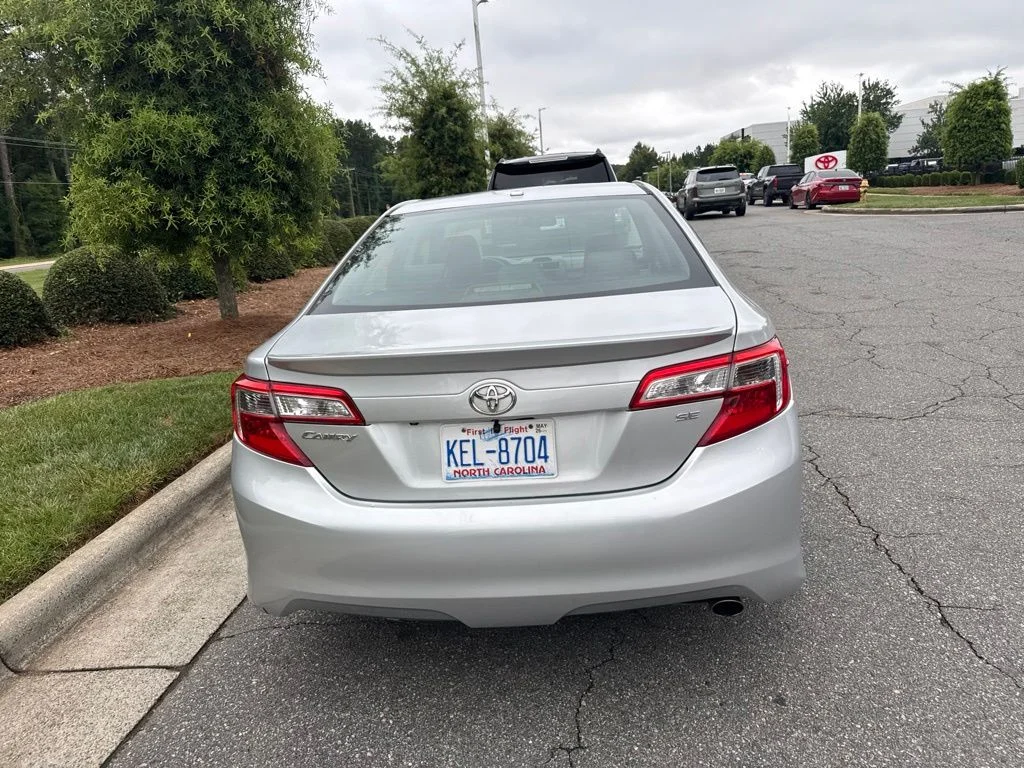 Used 2012 Silver Toyota SE image 3