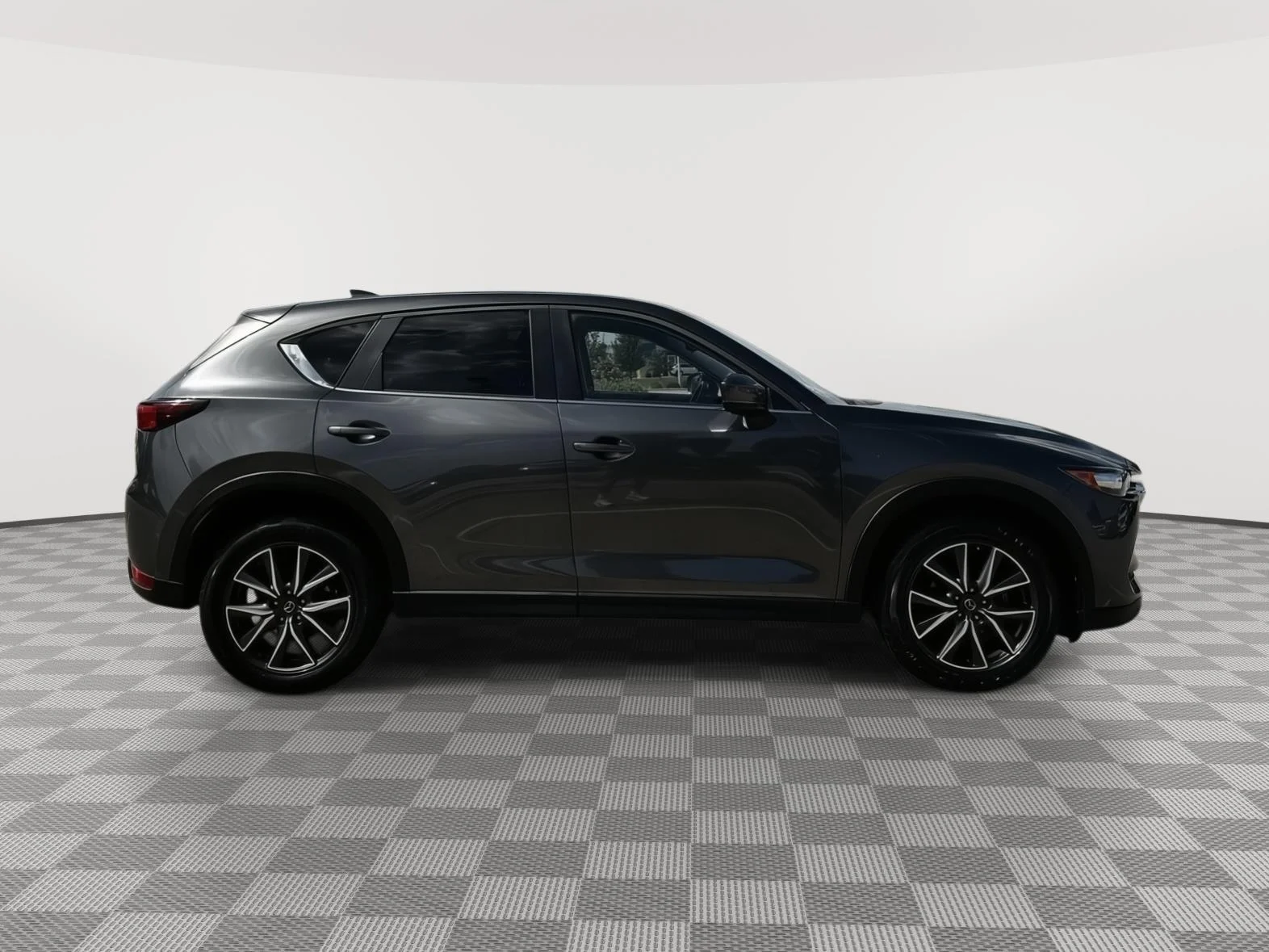 Used 2018 Machine Gray Metallic Mazda Touring image 7