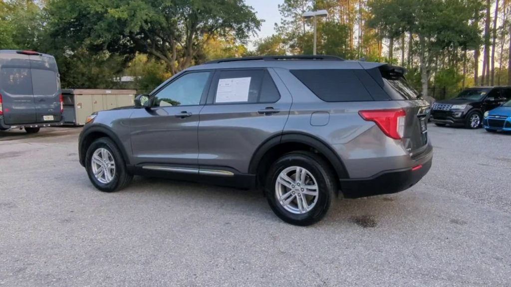 Used 2023 Carbonized Gray Metallic Ford XLT image 16