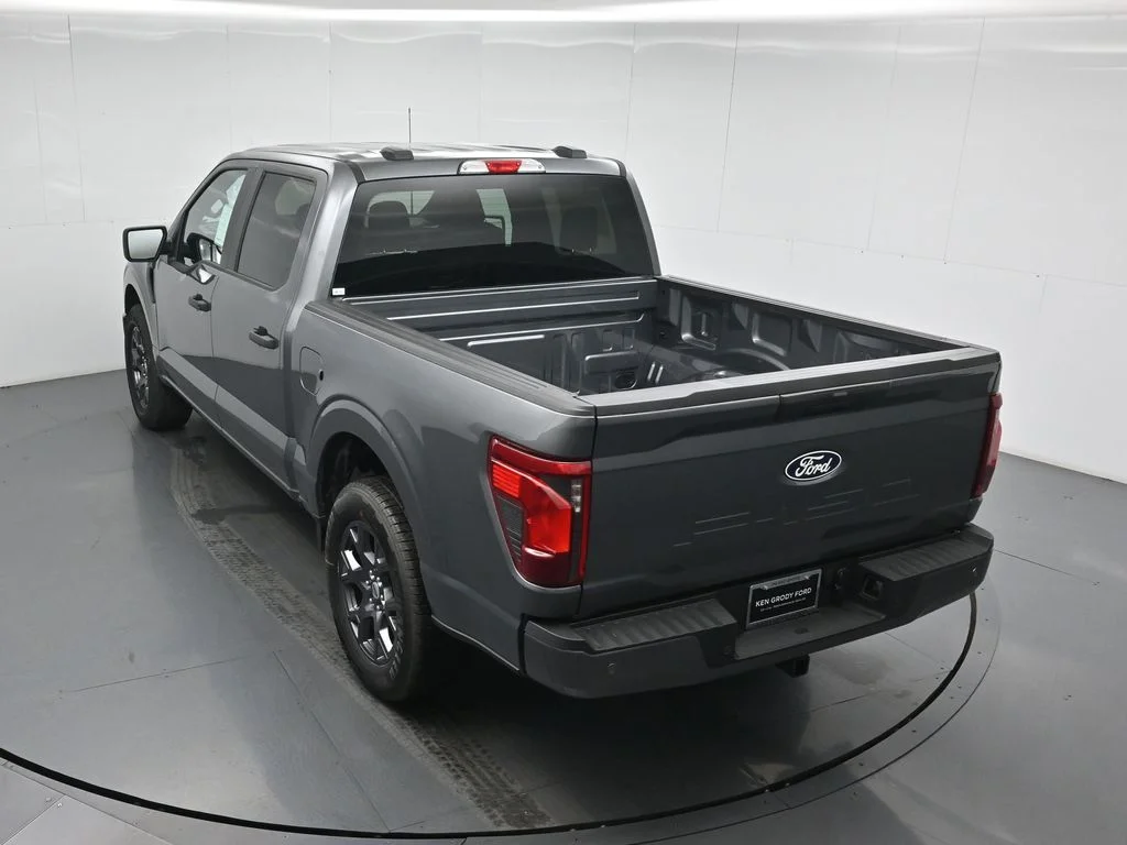 New 2026 Carbonized Gray Metallic Ford STX image 40
