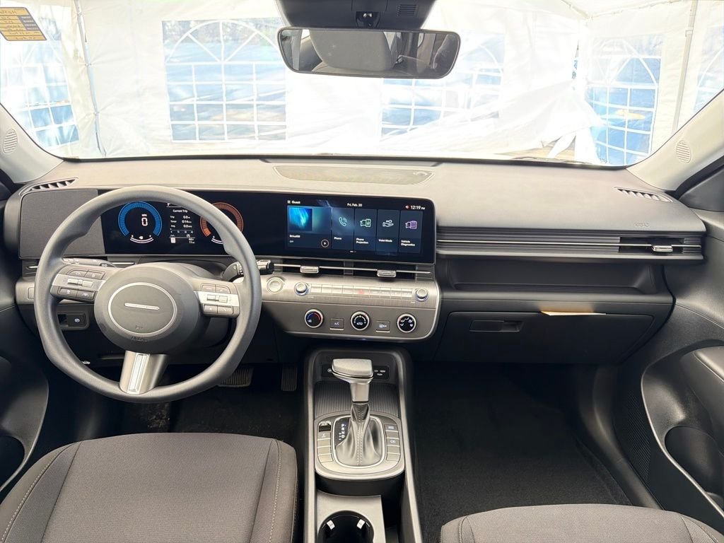Used 2026 Atlas White Hyundai SE image 14