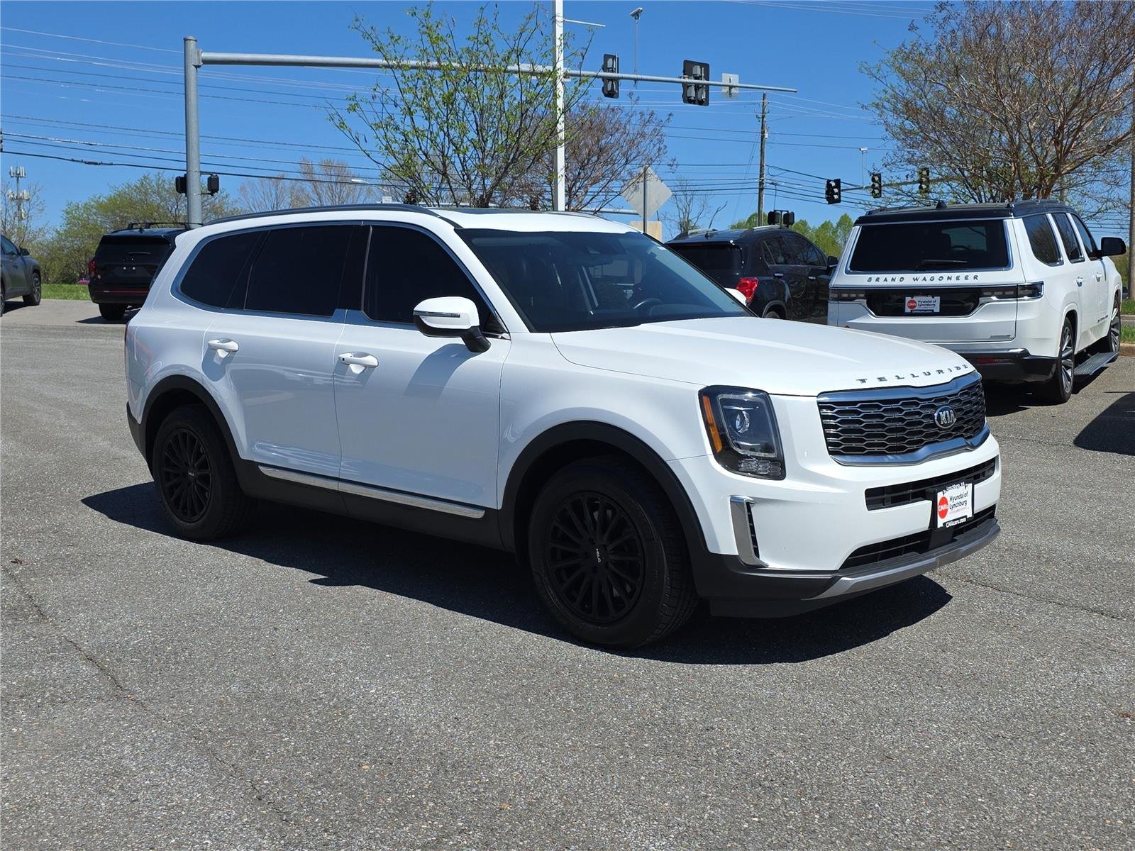 Used 2020 Kia Telluride EX with VIN 5XYP3DHC8LG008485 for sale in Lynchburg, VA