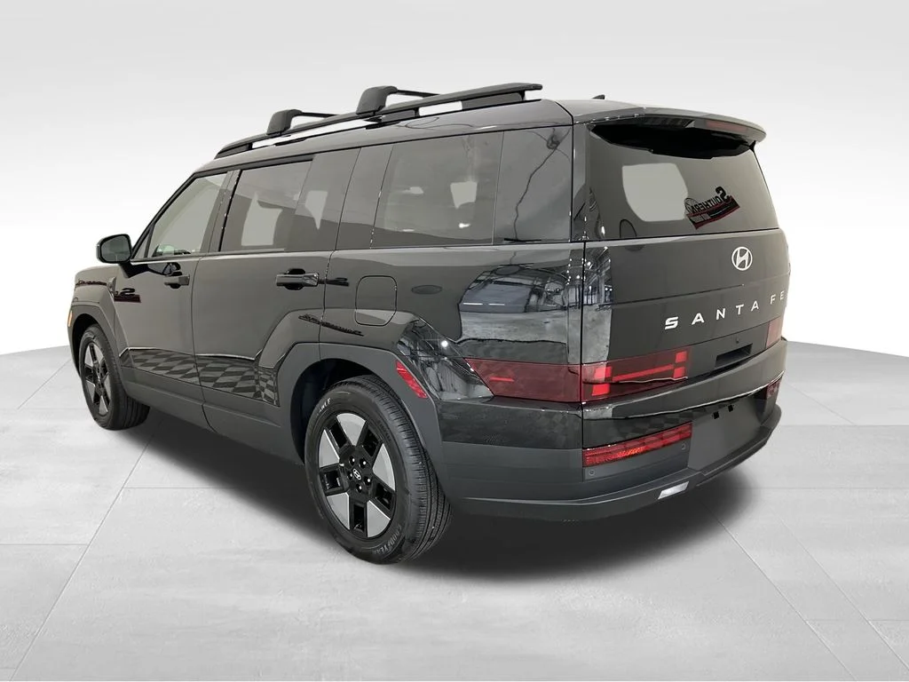 Used 2026 Black Hyundai SEL image 3
