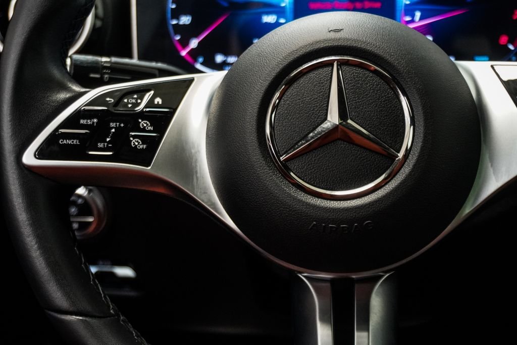 Used 2025 White Mercedes-Benz C 300 image 16