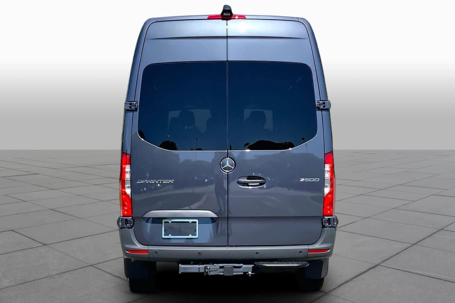 New 2026 Tenorite Gray Metallic Mercedes-Benz  image 4
