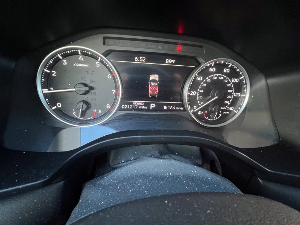 Used 2025  Mitsubishi SE image 10