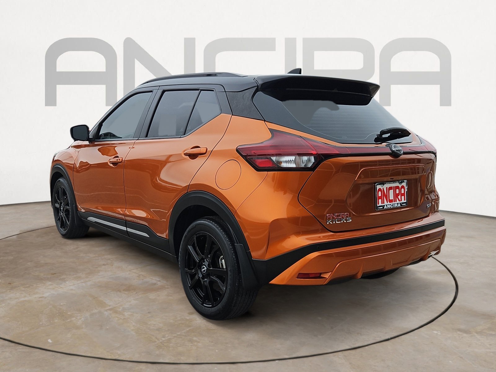 Used 2024 Monarch Orange Metallic/Super Black Nissan SR image 7