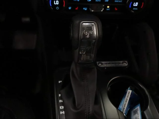 New 2026 Velocity Blue Metallic Ford Badlands® image 32