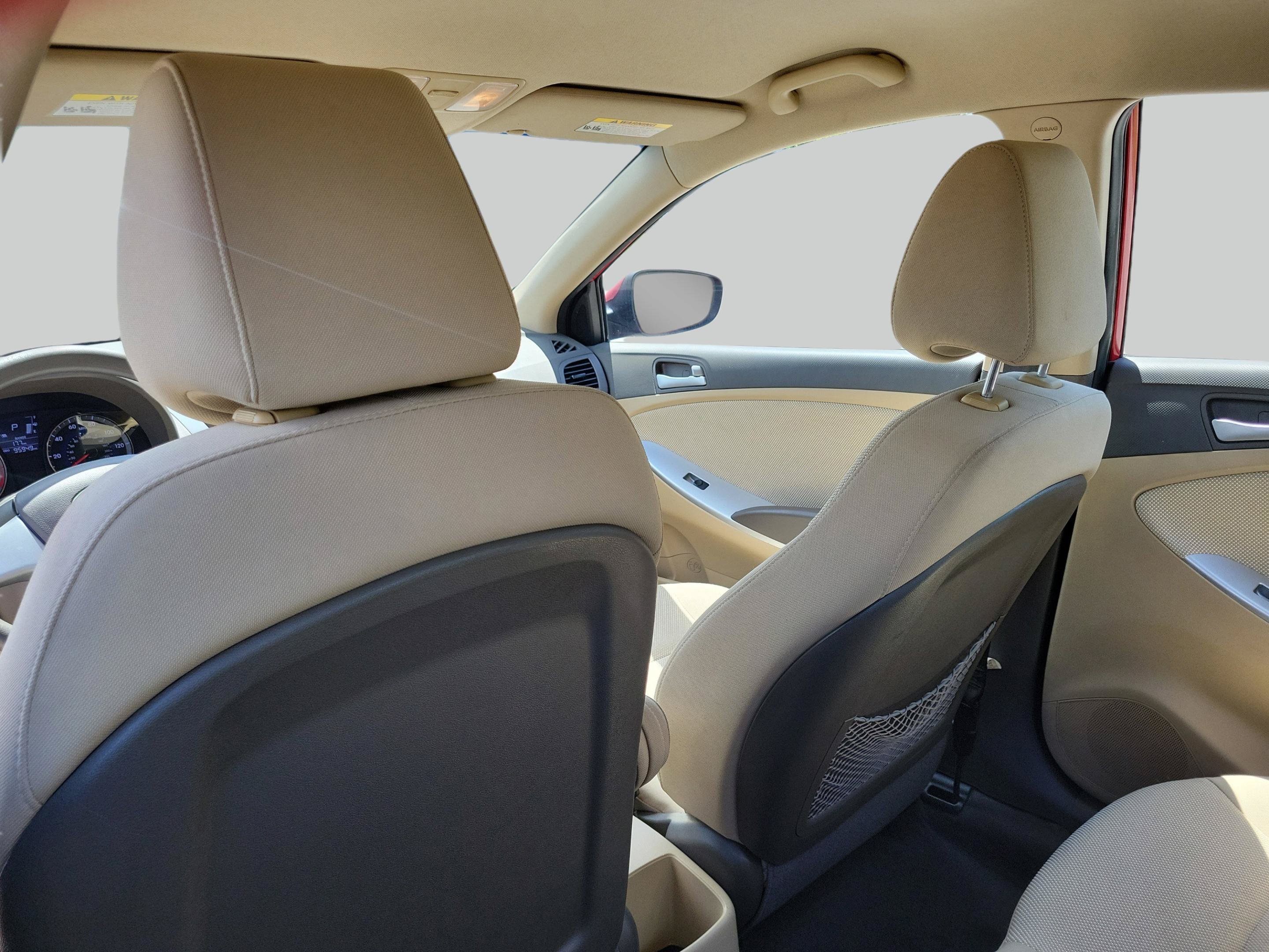 Used 2012 Boston Red Hyundai GLS image 9