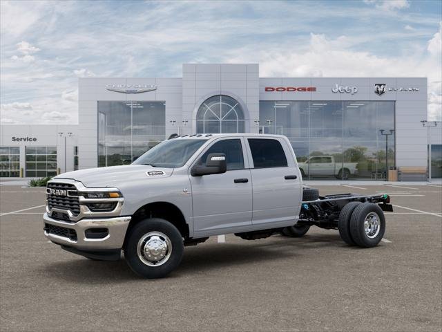 New 2026 Bright White Clear-Coat Exterior Paint RAM Tradesman image 28