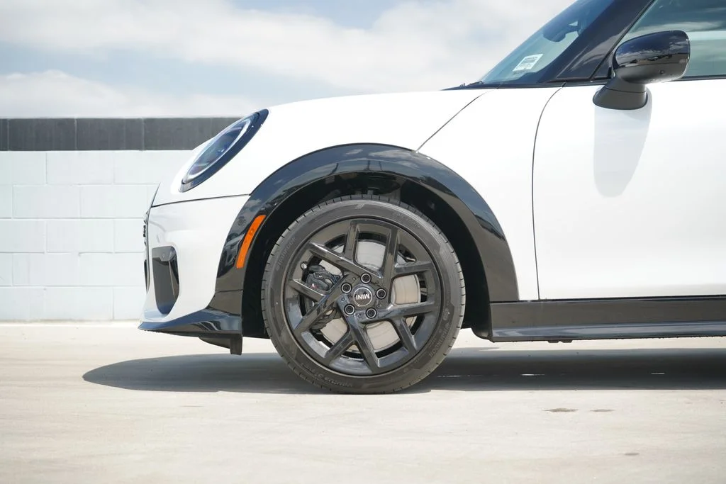 New 2026 White MINI  image 2