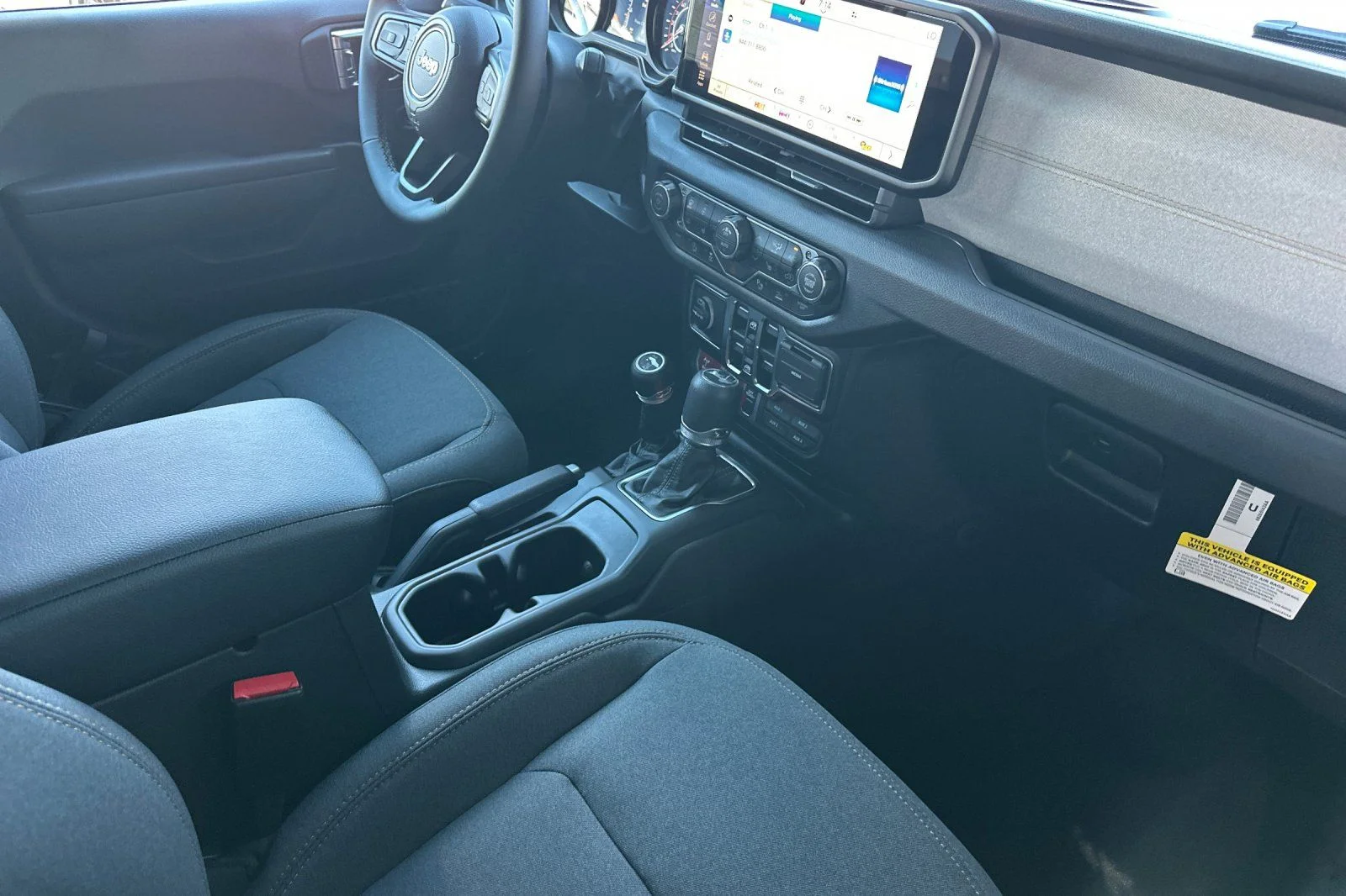 2026 Jeep Wrangler 4-Door Willys - Photo 12
