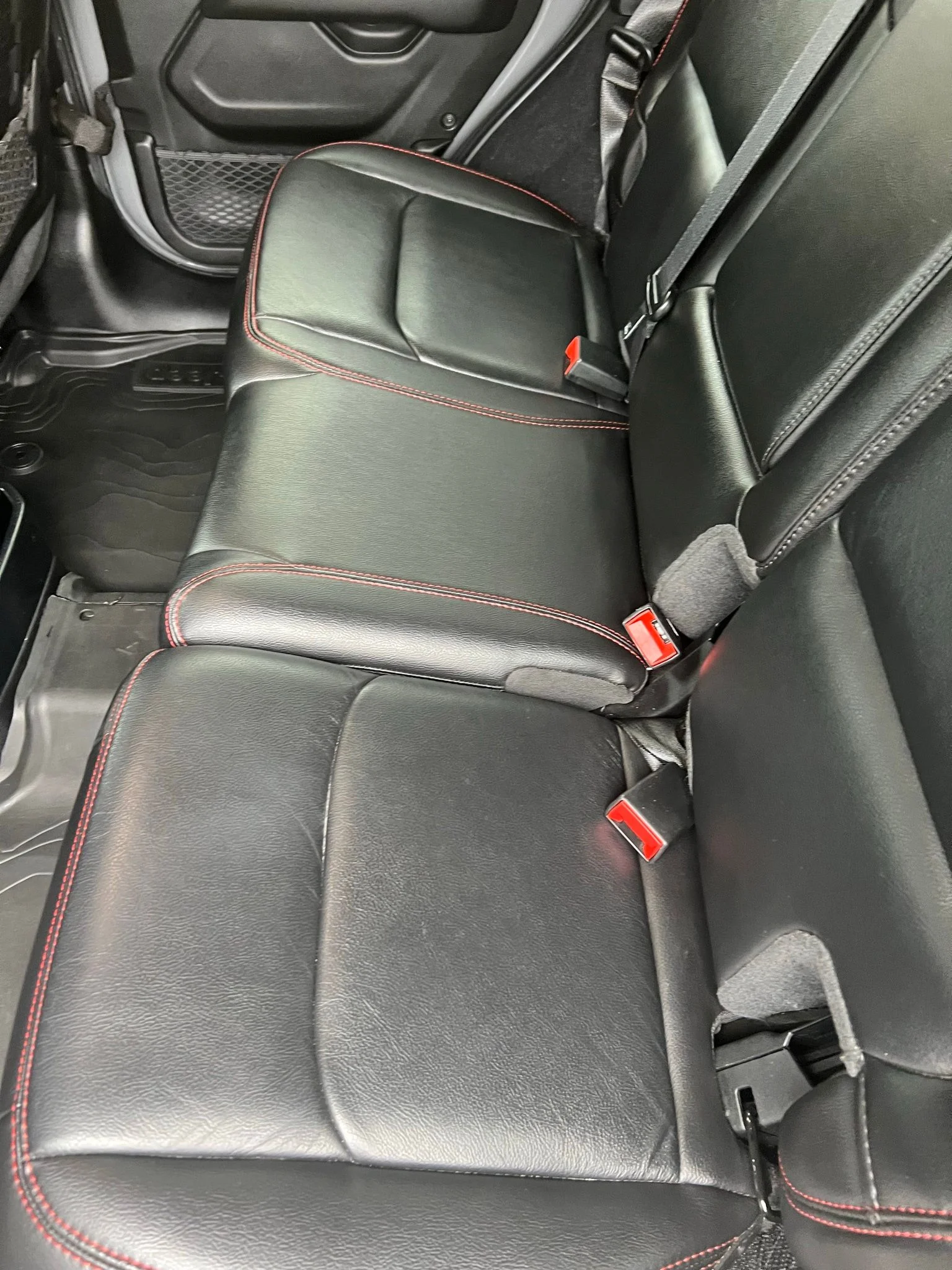 Used 2020 Gray Jeep Unlimited Rubicon image 12