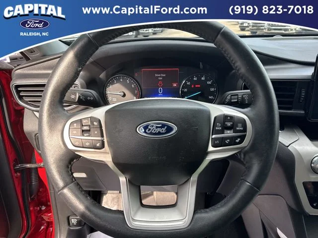 Used 2023 Red Ford XLT image 25