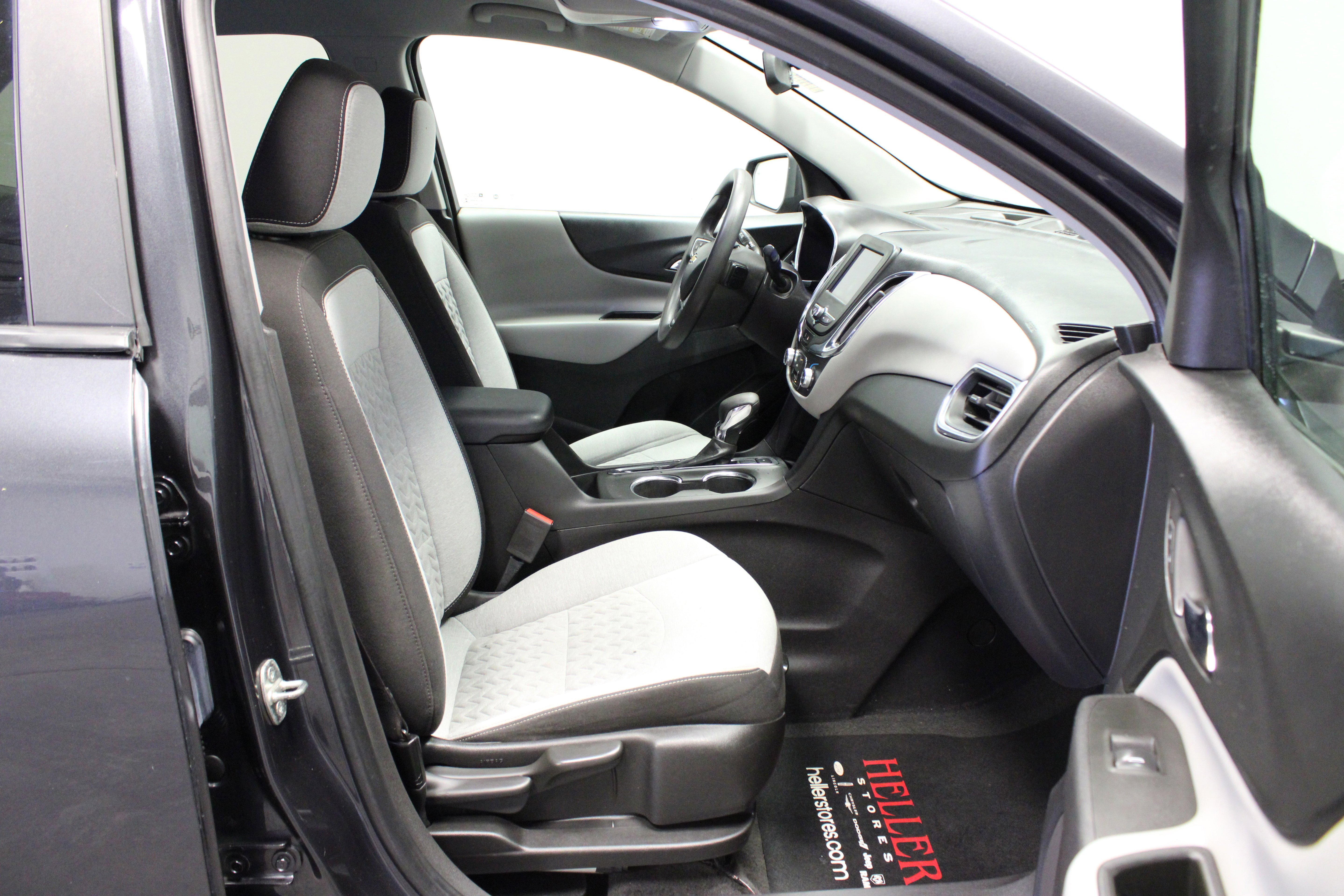 Used 2022 Iron Gray Metallic Chevrolet LS image 13