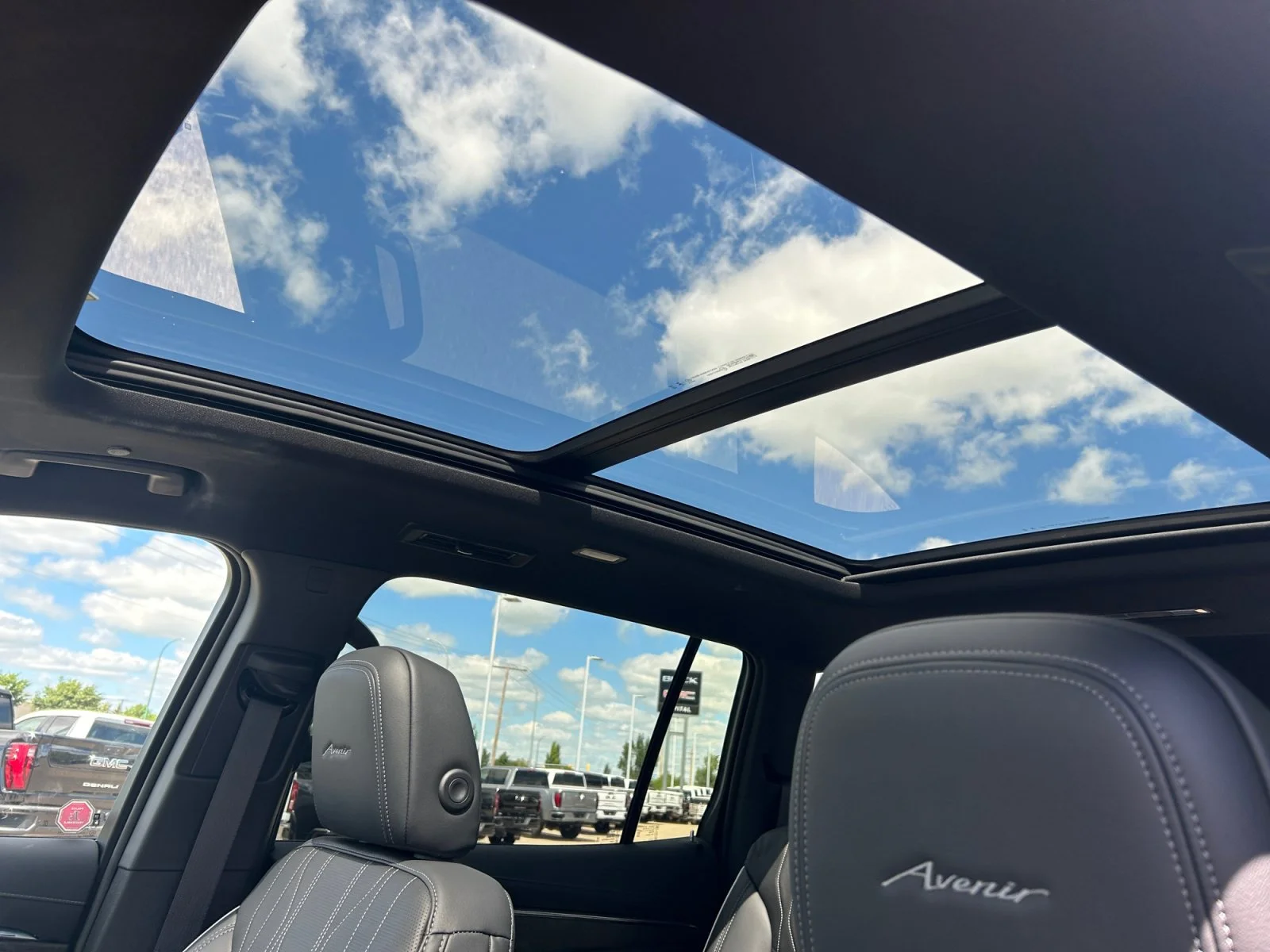 New 2026 Moonstone Grey Metallic Buick Avenir AWD image 18