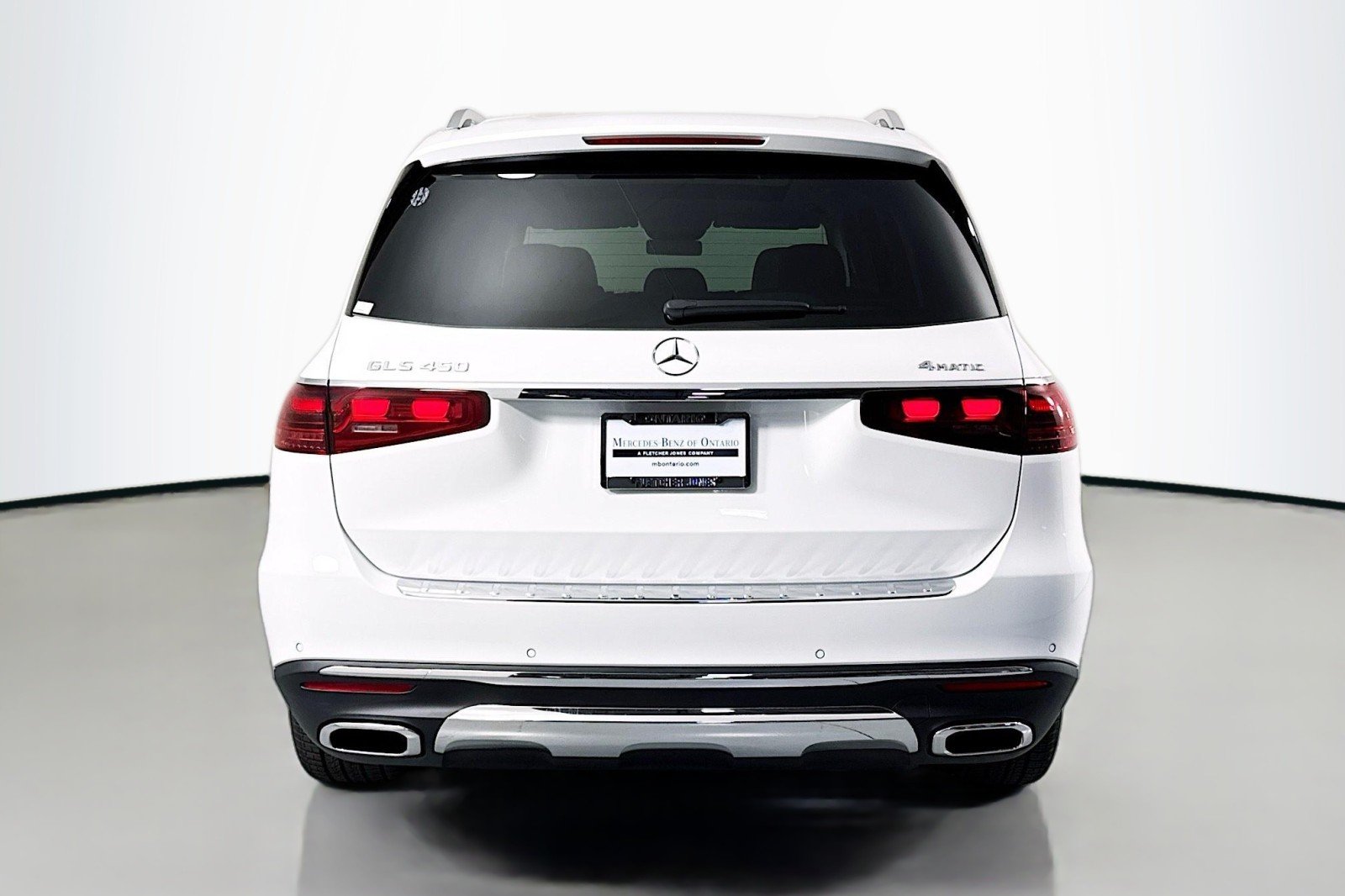 New 2026 Polar White Mercedes-Benz GLS 450 4MATIC® SUV image 3