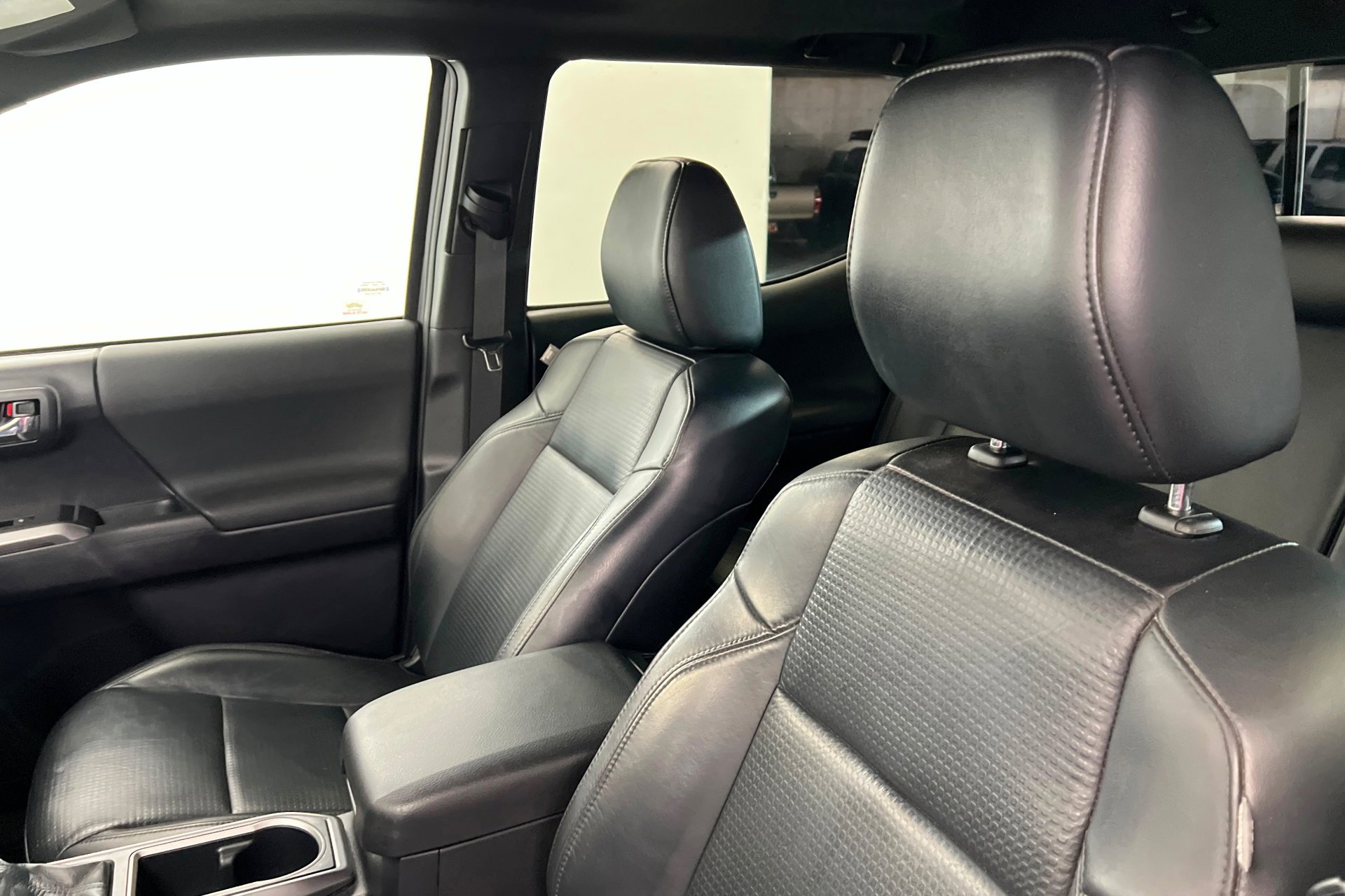 2020 Toyota Tacoma TRD Off Road - Photo 17