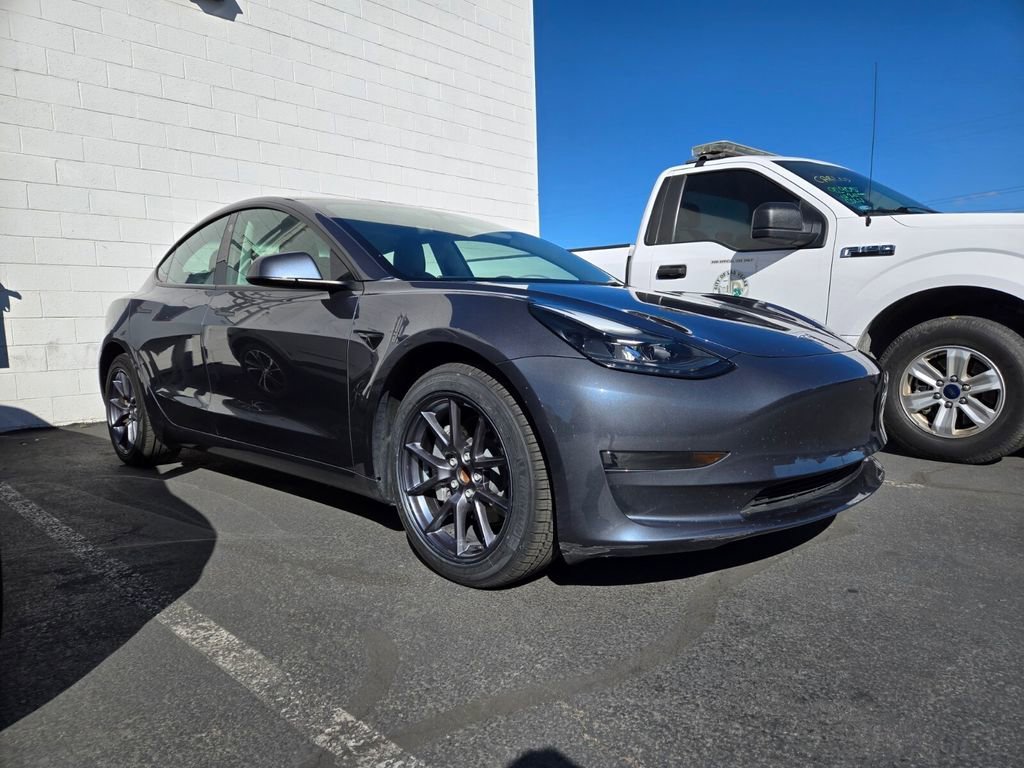 2023 Tesla Model 3 Base