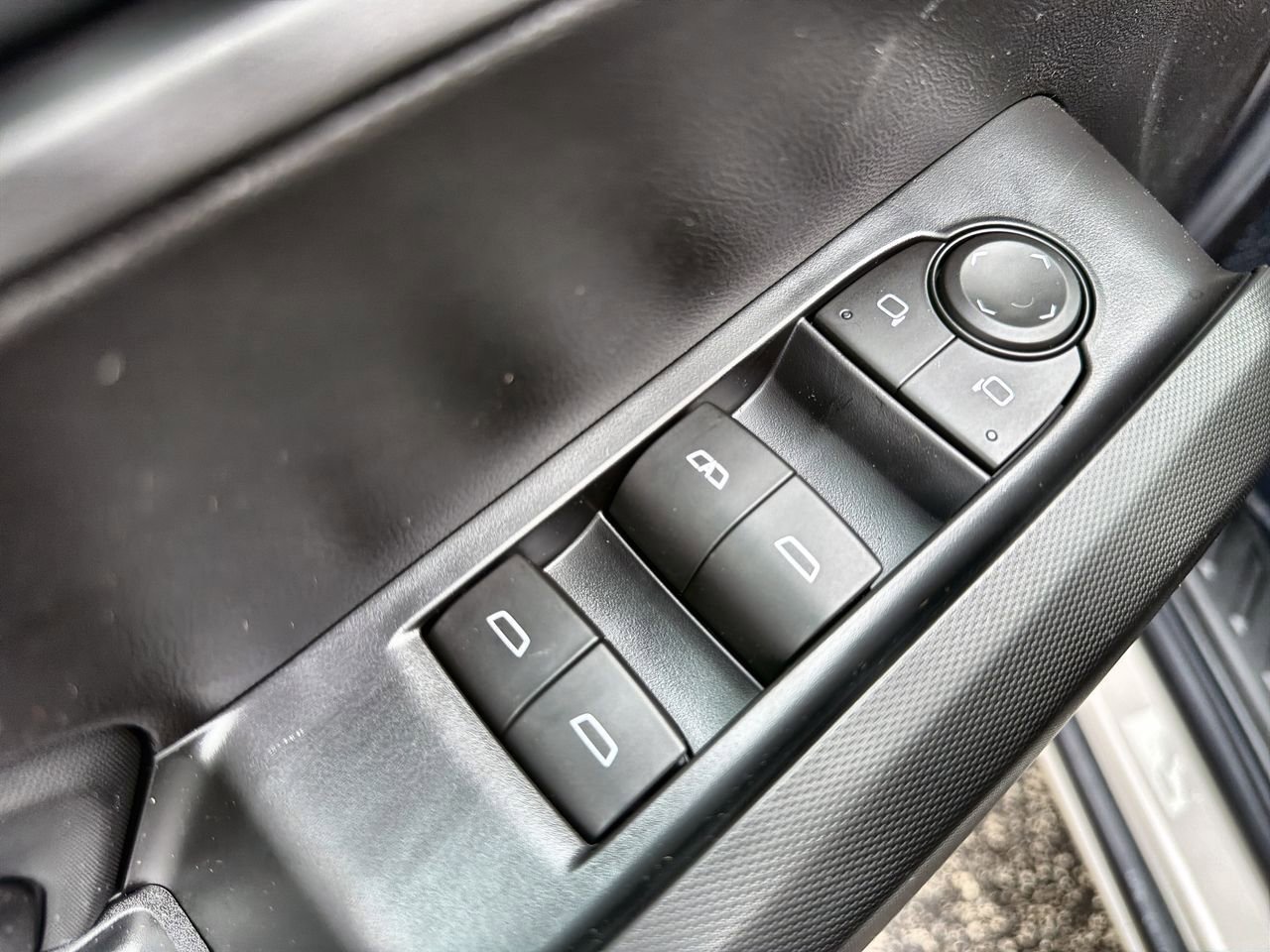 2026 Chevrolet Colorado Trail Boss - Photo 19
