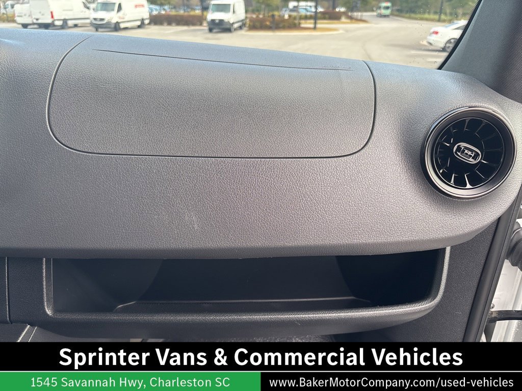 Used 2024  Mercedes-Benz Passenger 144 WB image 31