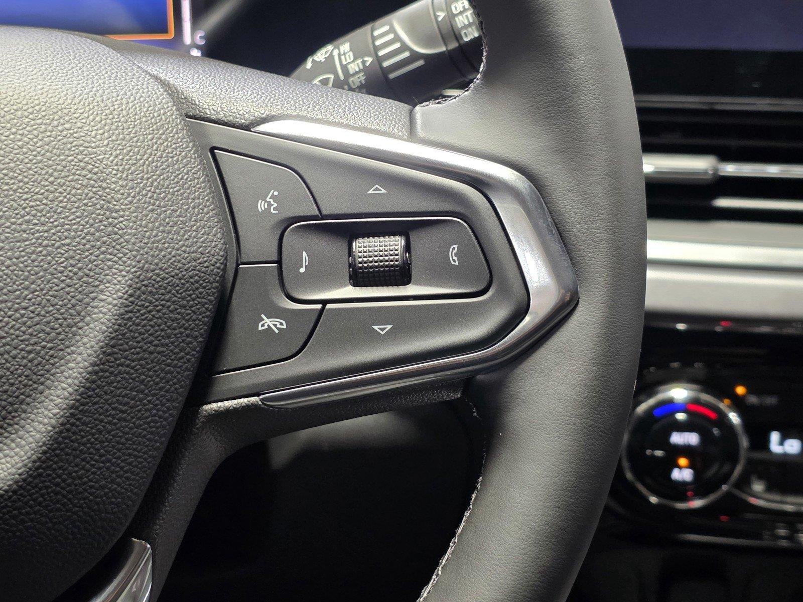 2026 Chevrolet Trax Activ - Photo 32