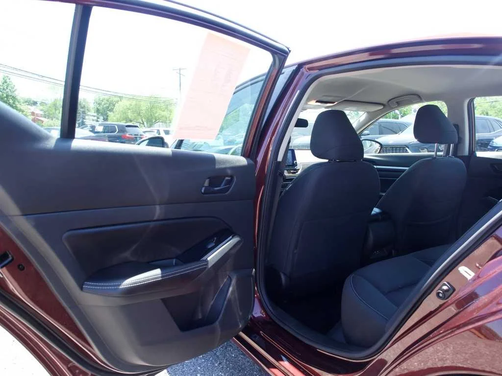 2023 Nissan Altima SV - Photo 21