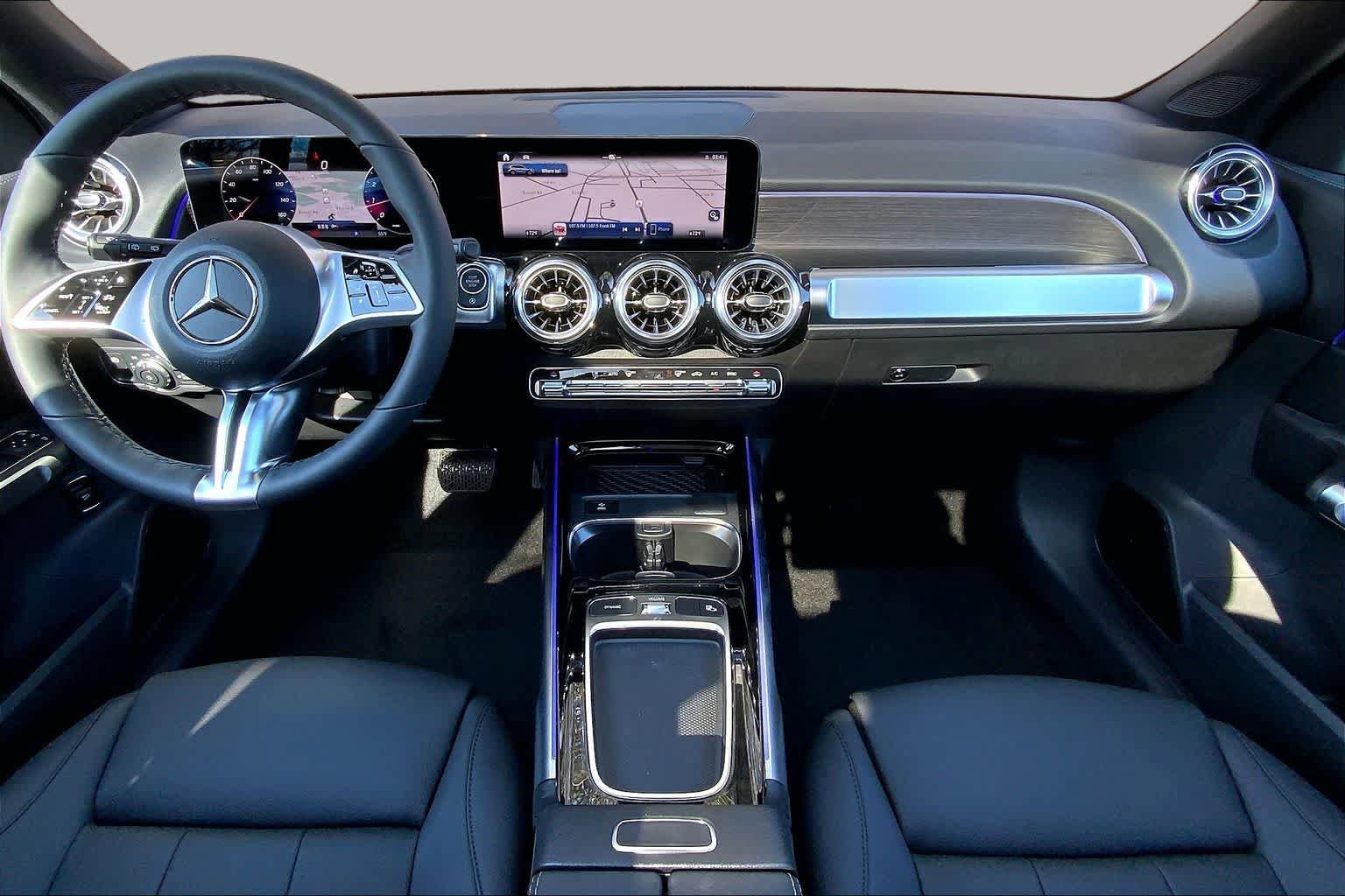 New 2026 Mountain Grey Metallic Mercedes-Benz GLB 250 image 5