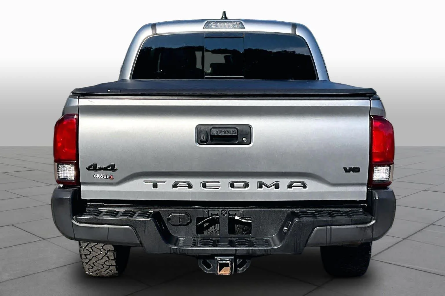 Used 2023 Celestial Silver Metallic Toyota SR5 image 5