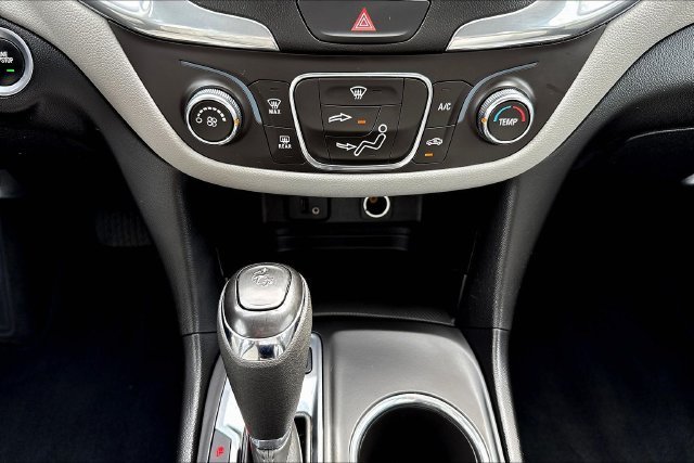 Used 2018 Orange Chevrolet LS image 17