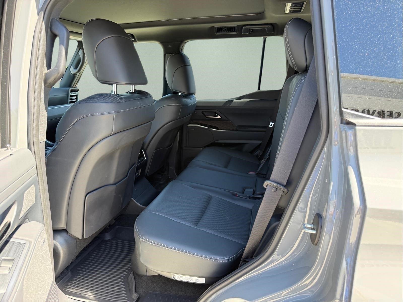 Used 2025 Incognito Lexus GX 550 Luxury+ image 23