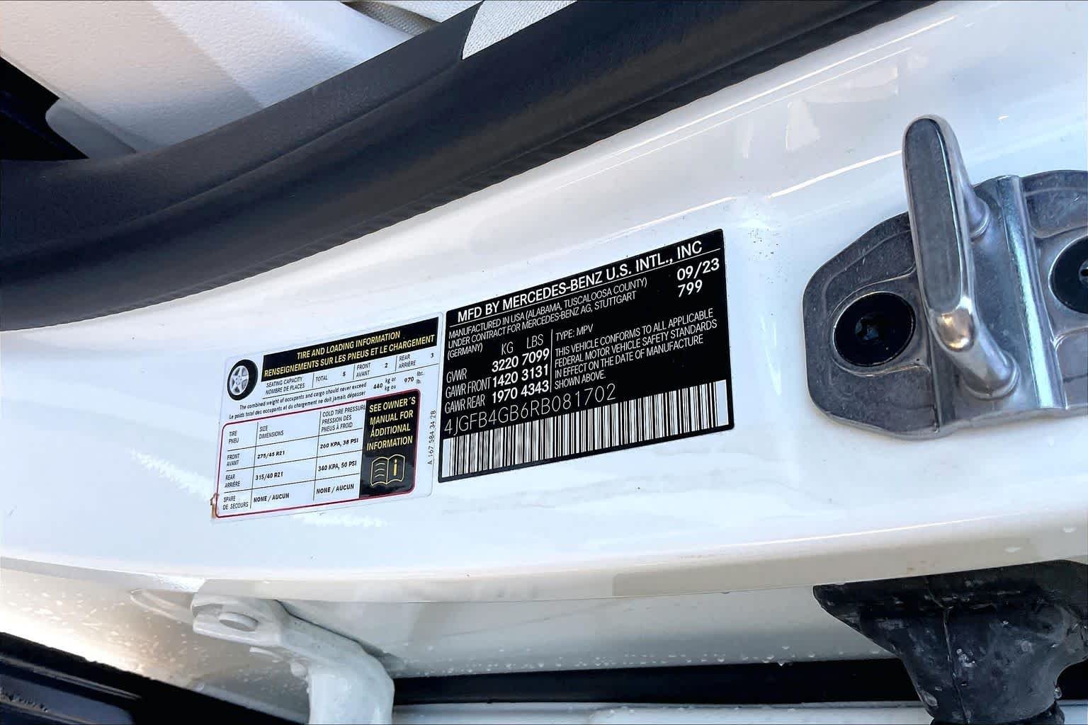 Certified Used 2024 MANUFAKTUR Diamond White Metallic Mercedes-Benz GLE 450e Plug-In Hybrid image 31