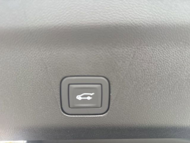 2026 GMC Yukon XL Elevation - Photo 34