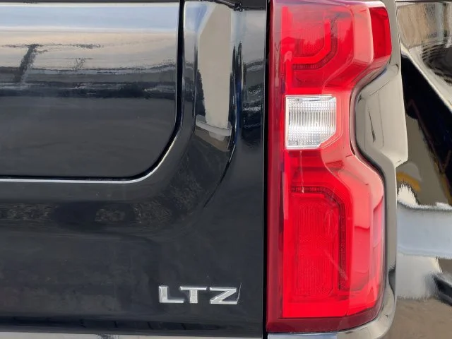2022 Chevrolet Silverado 1500 Limited LTZ - Photo 10
