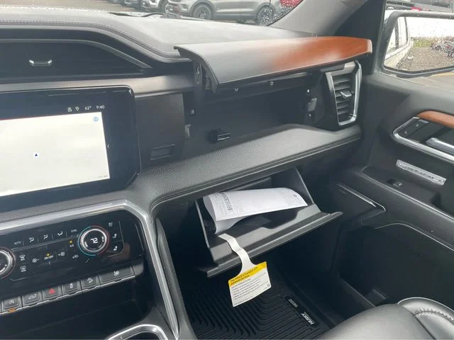Used 2022 Black GMC Denali image 28